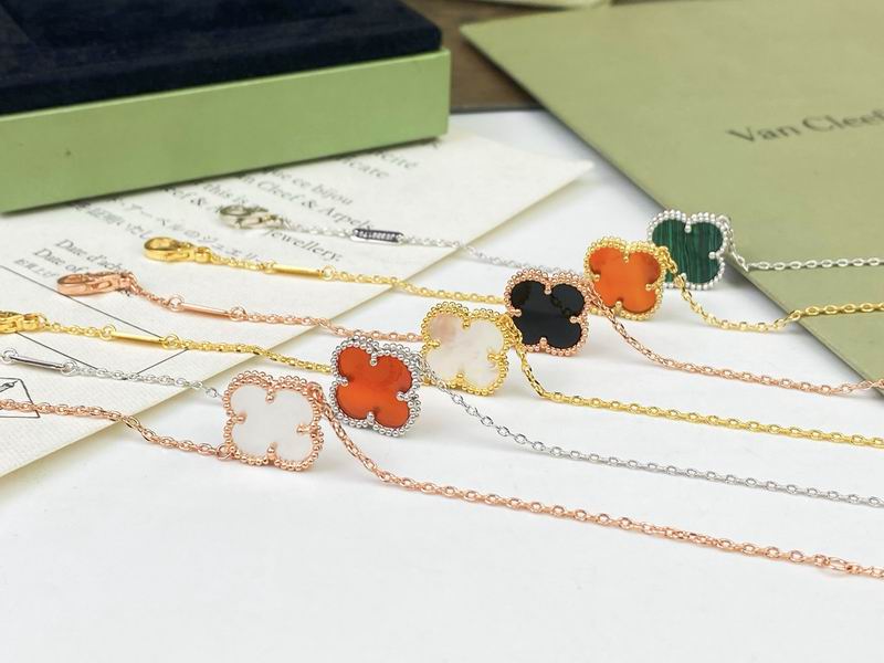 Van Cleef & Arpels  Bracelet  05yxs02 (8)