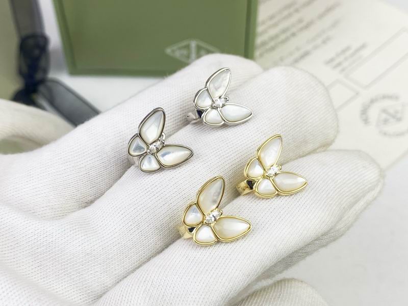 Van Cleef & Arpels  Earring 05yxs01 (4)