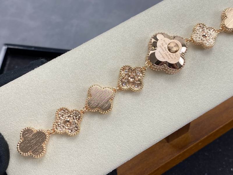 Van Cleef & Arpels 23mm 07 (18)