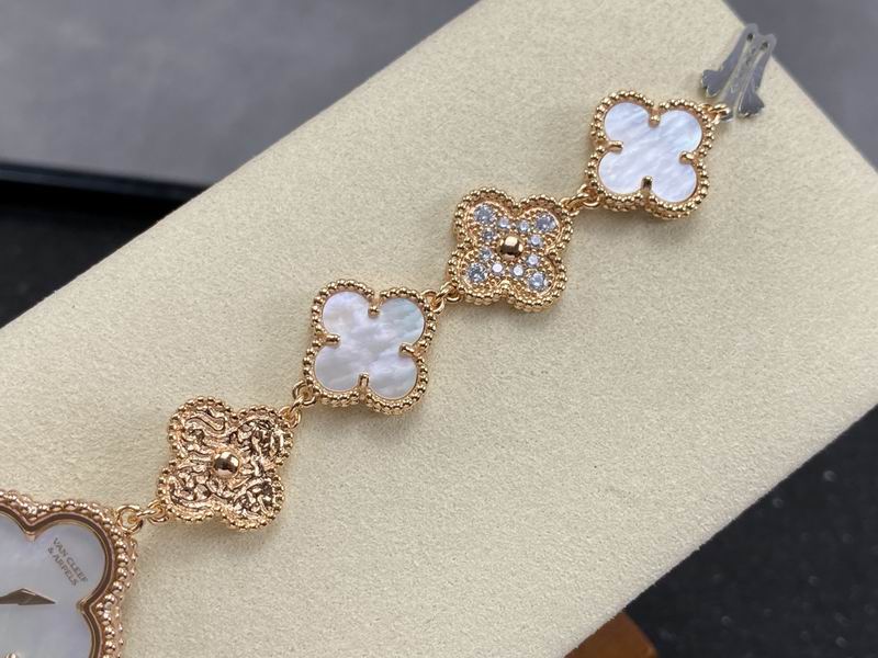 Van Cleef & Arpels 23mm 07 (26)