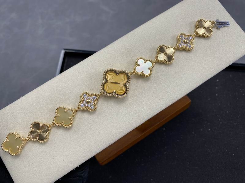 Van Cleef & Arpels 23mm 07 (36)