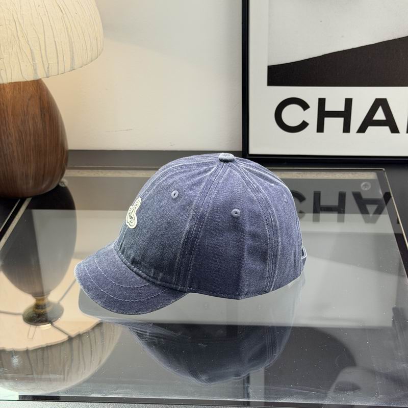 Vivienne Westwood Cap dx (1124)