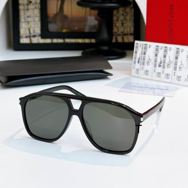 YSL 00501 A02