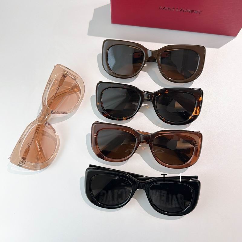 YSL 040503 A09