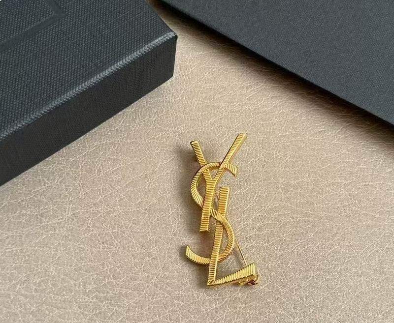 YSL Brooch 05yxs03 (1)