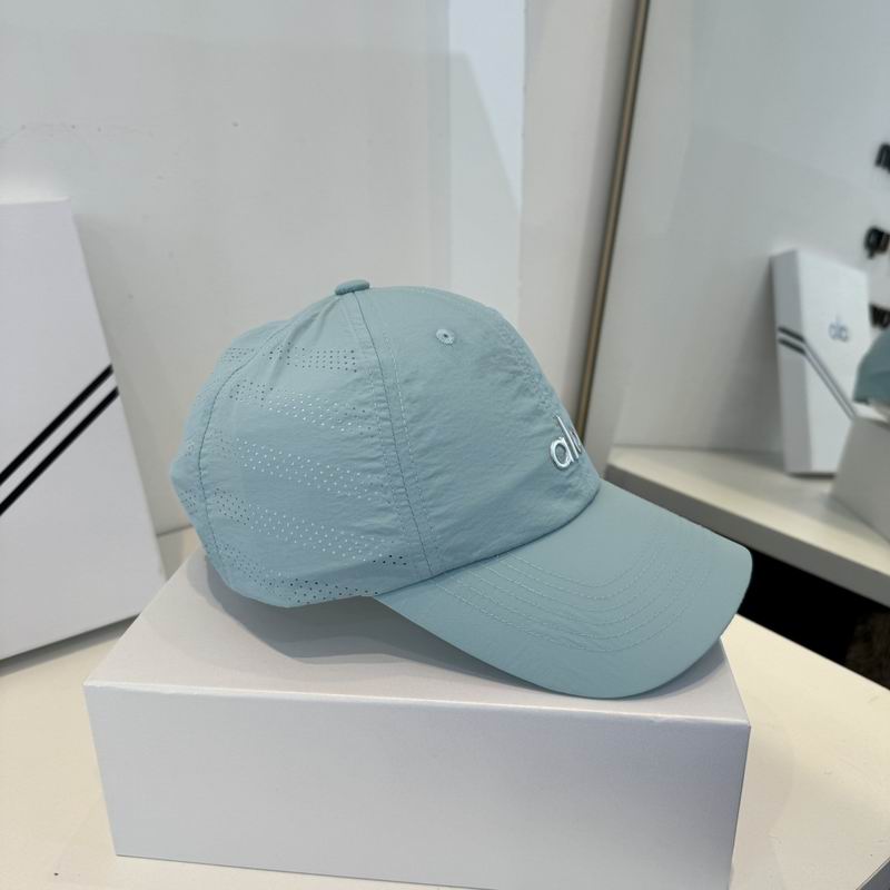 Alo Cap (2558)