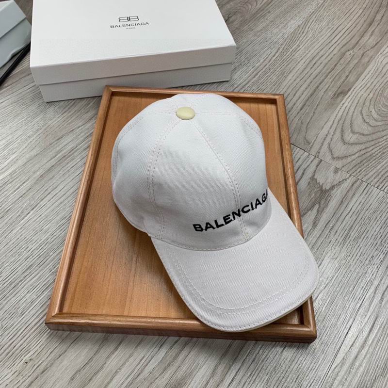 Balenciaga Cap (1908)