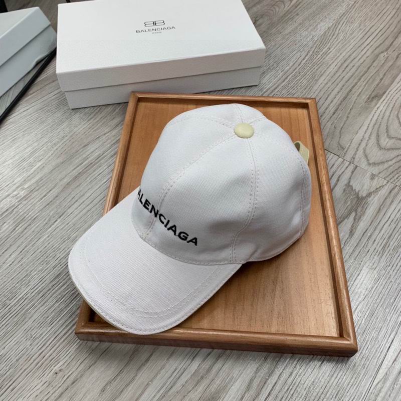 Balenciaga Cap (1909)