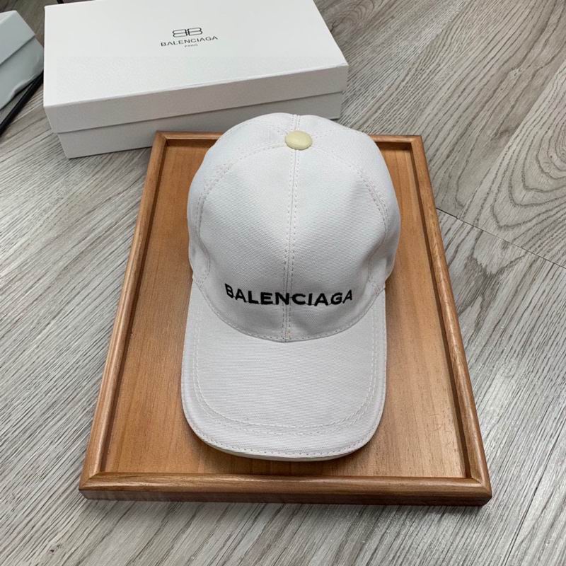 Balenciaga Cap (1910)