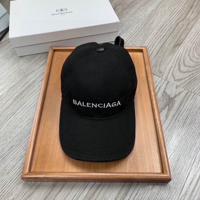 Balenciaga Cap (1919)