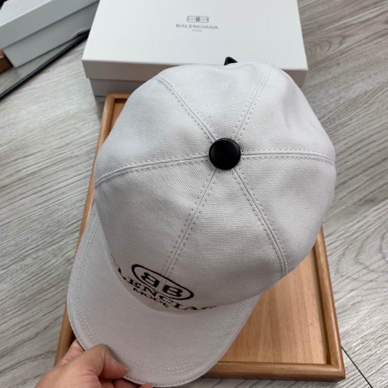 Balenciaga Cap (1922)