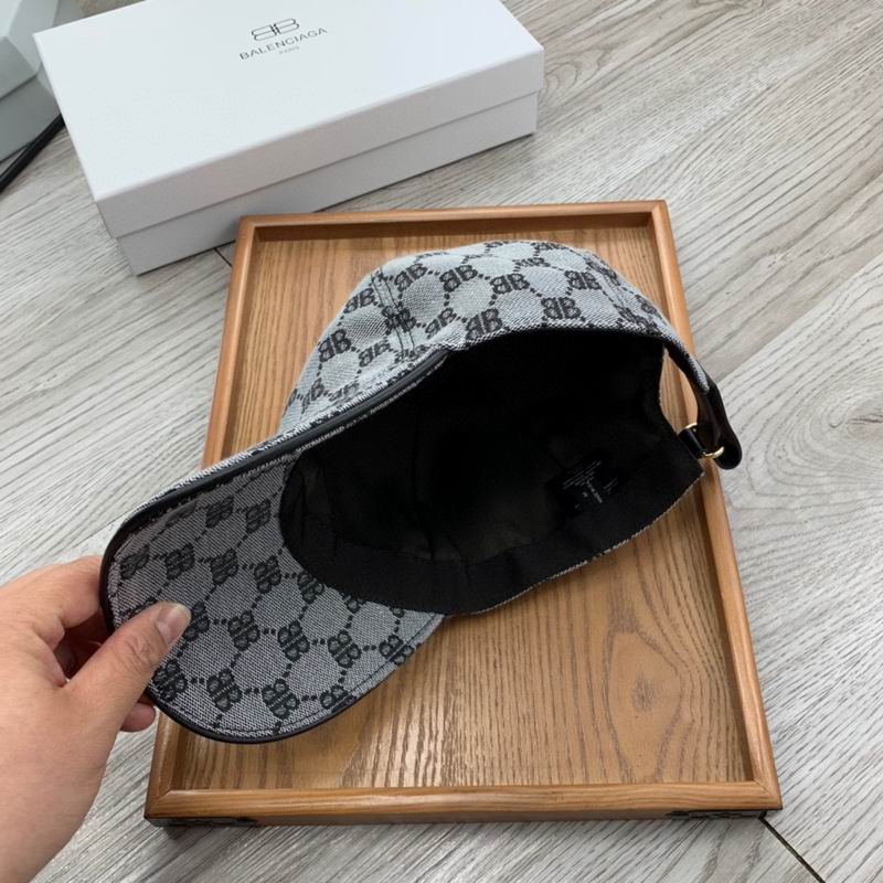 Balenciaga Cap (1975)