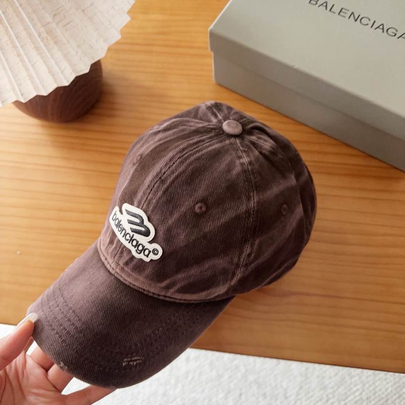Balenciaga Cap (2150)