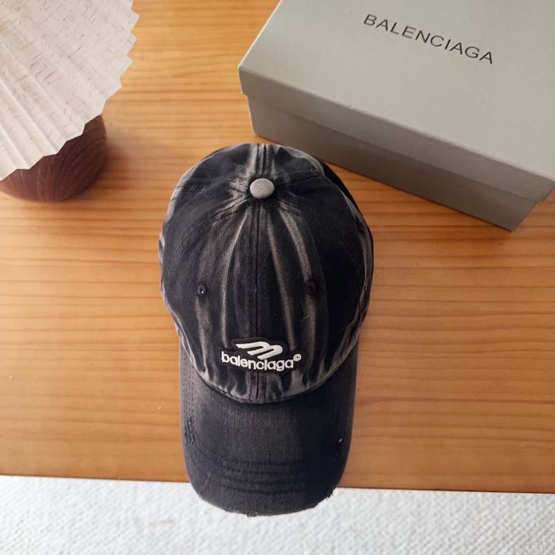 Balenciaga Cap (2176)