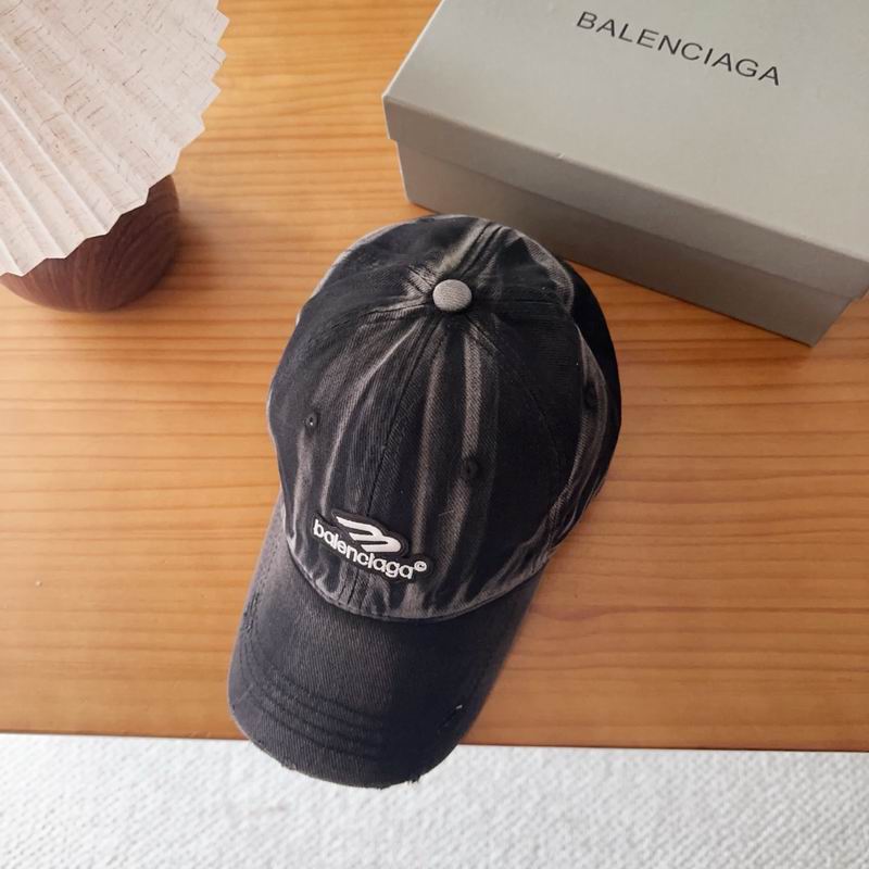 Balenciaga Cap (2180)