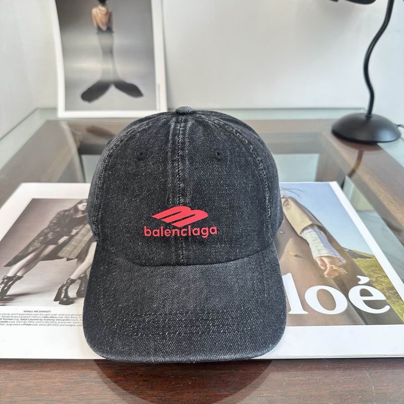 Balenciaga Cap (854)