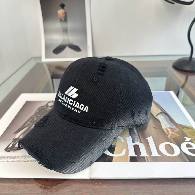 Balenciaga Cap (900)
