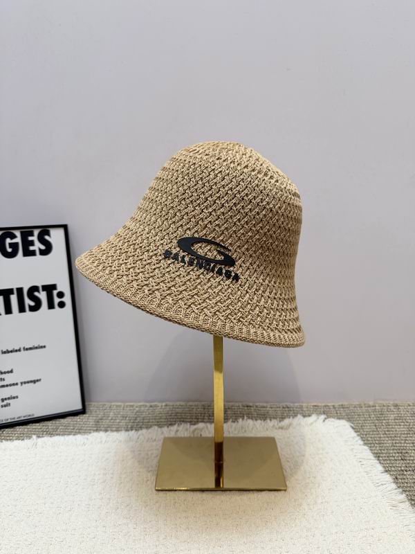 Balenciaga Hat (717)