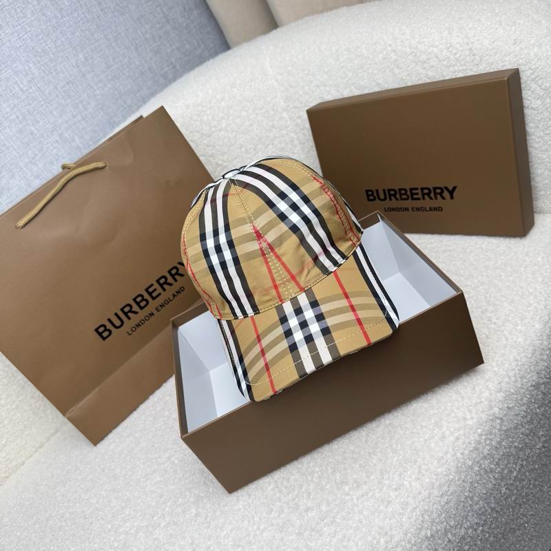 Burberry Cap (217)