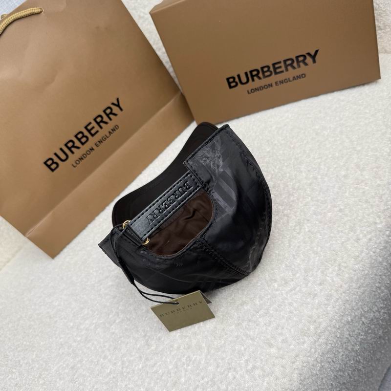 Burberry Cap (218)