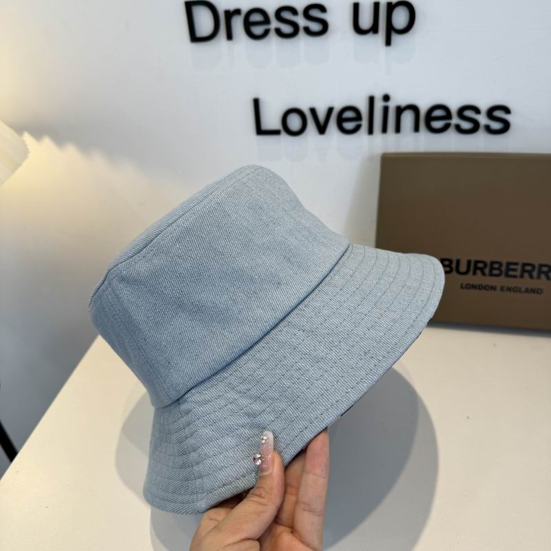 Burberry Hat (549)