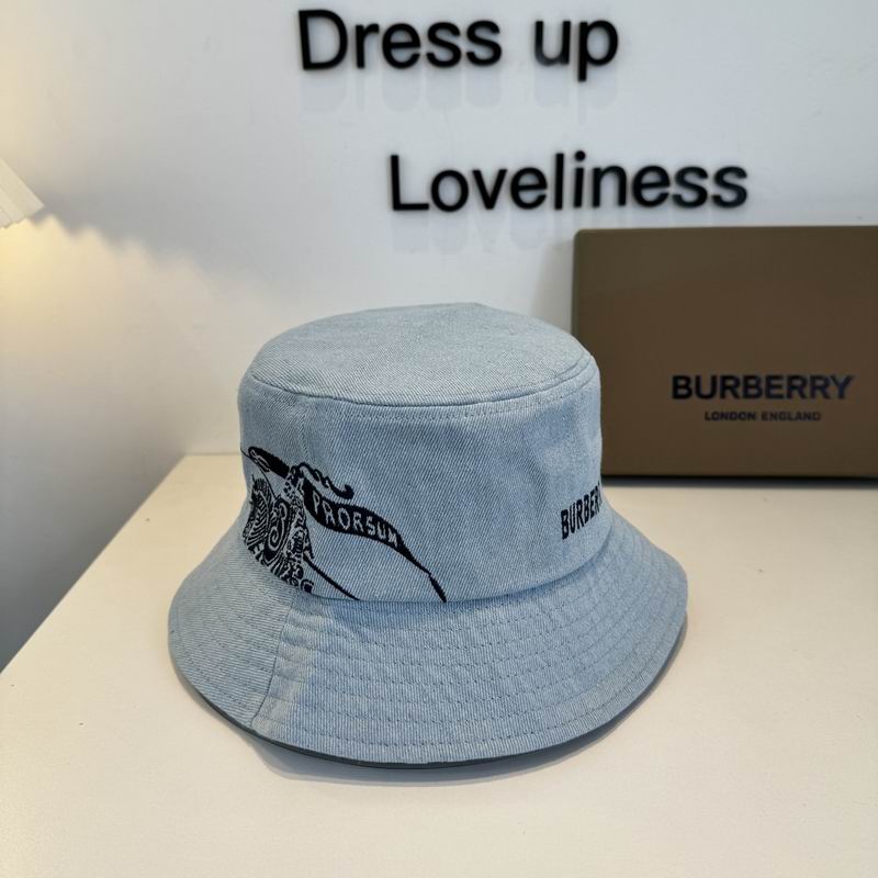 Burberry Hat (552)