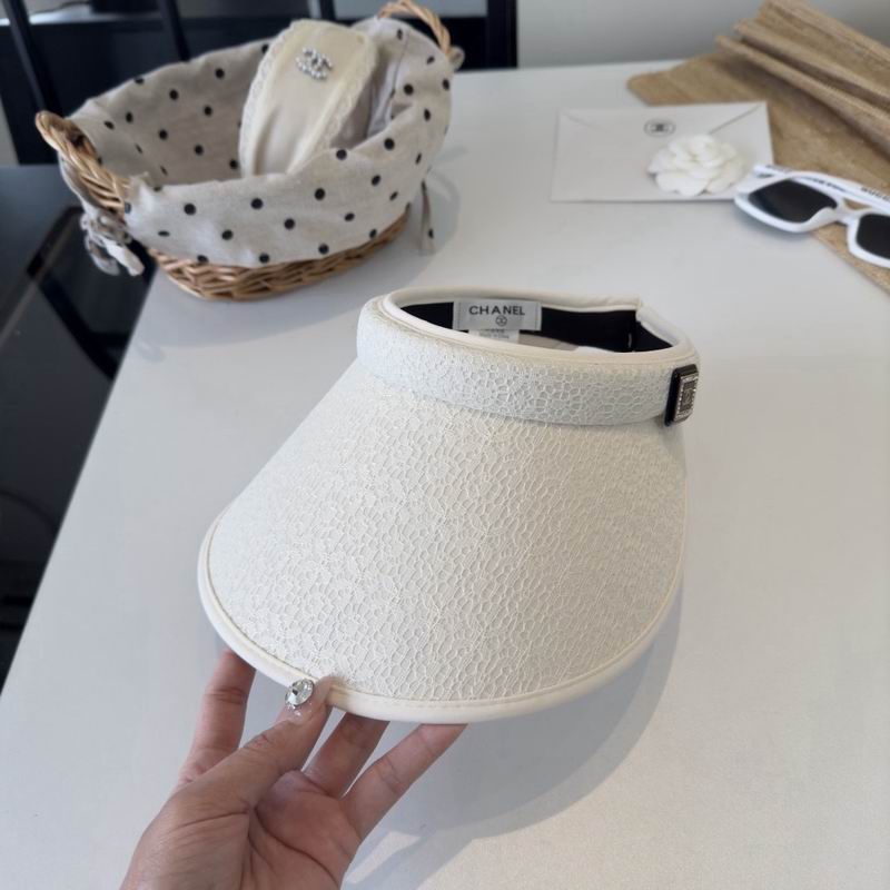 CHanel Visor (135)