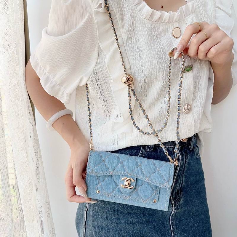 Chanel iphone 11-17Pro max 37 (4)