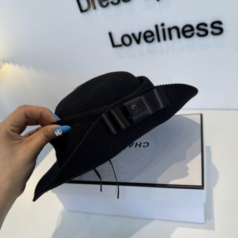 Chanel top hat (230)
