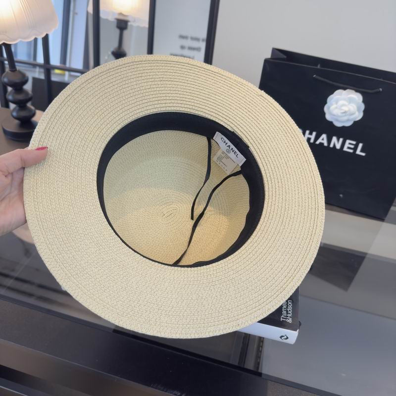 Chanel top hat (486)