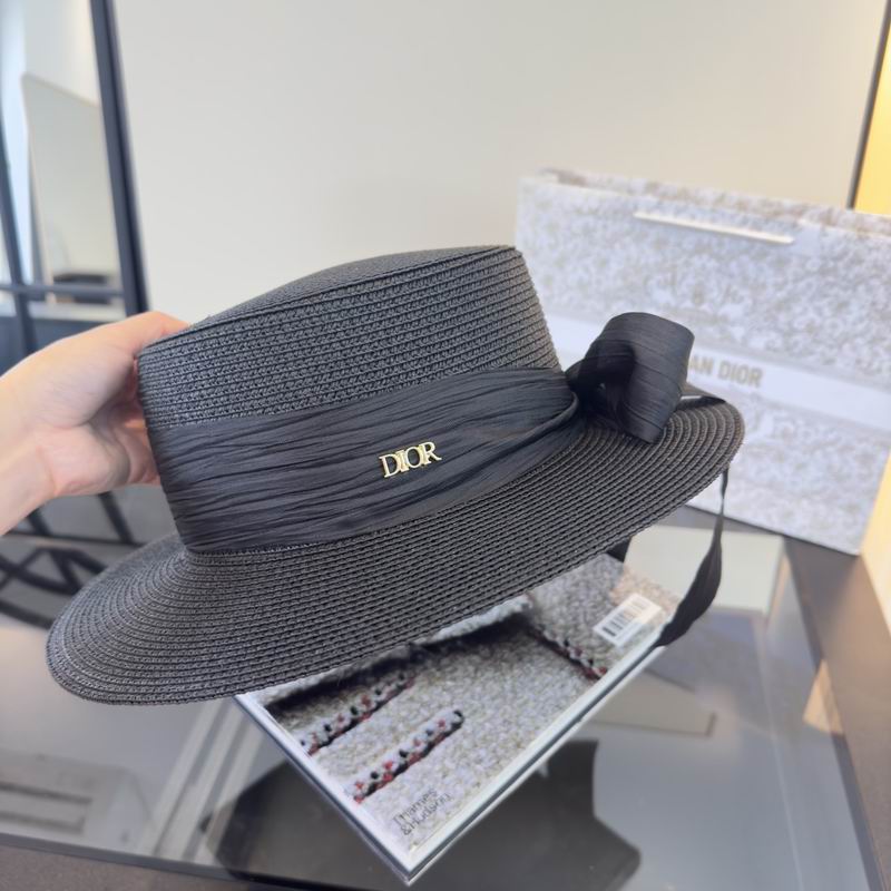 Dior top hat (567)