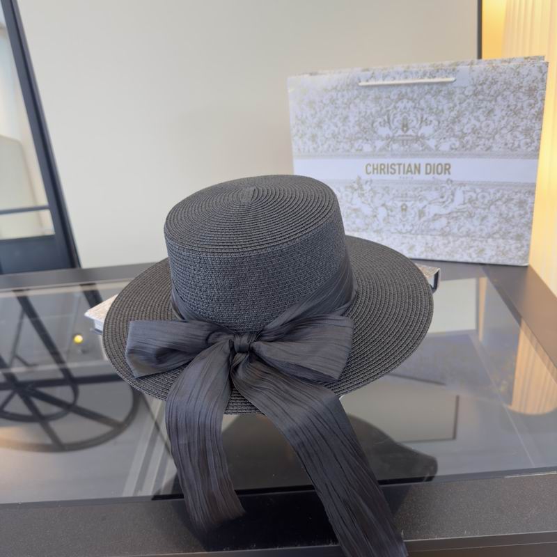 Dior top hat (568)