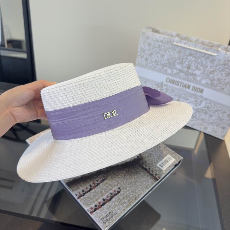 Dior top hat (582)