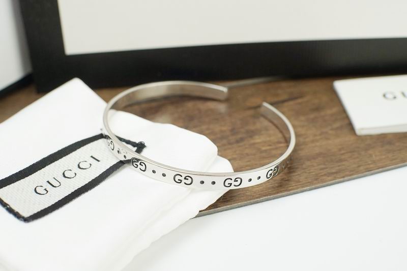 Gucci Bracelet 04yxs266 (3)