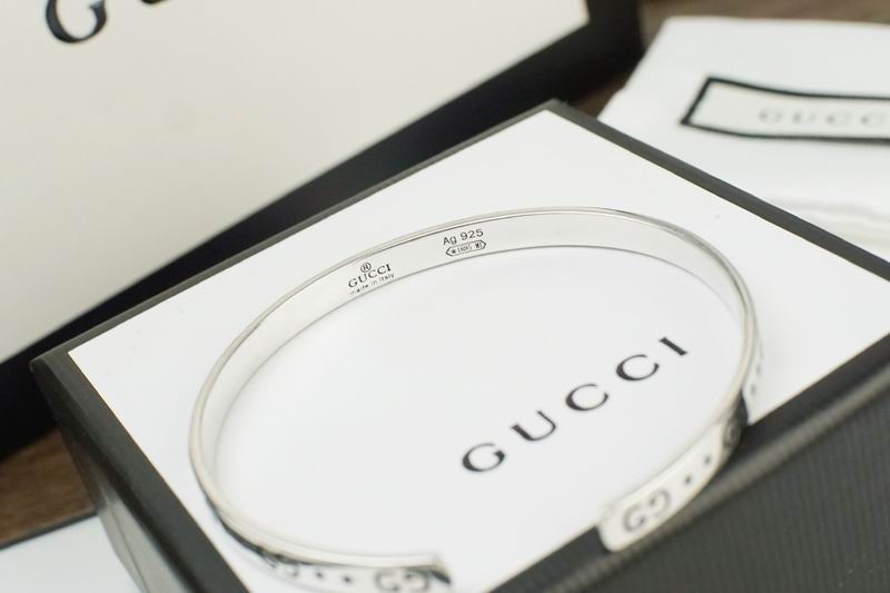 Gucci Bracelet 04yxs266 (7)