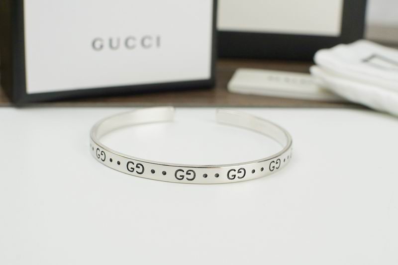 Gucci Bracelet 04yxs266 (8)