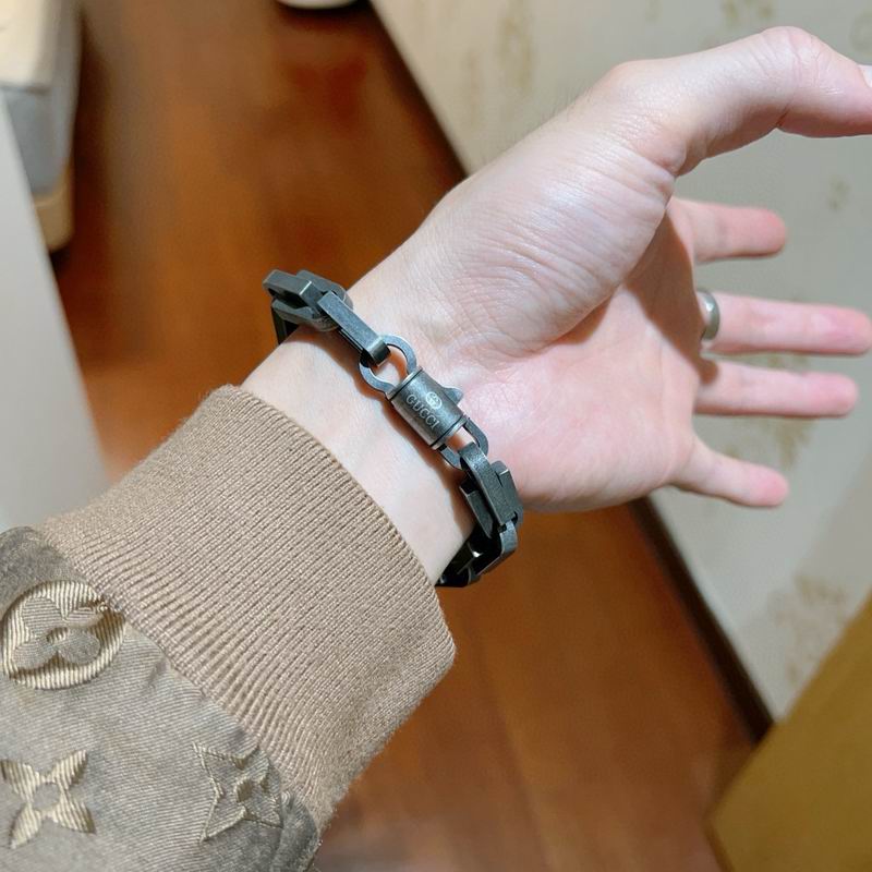 Gucci Bracelet 04yxs270 (4)