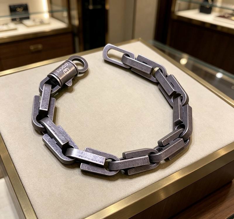 Gucci Bracelet 04yxs270 (5)