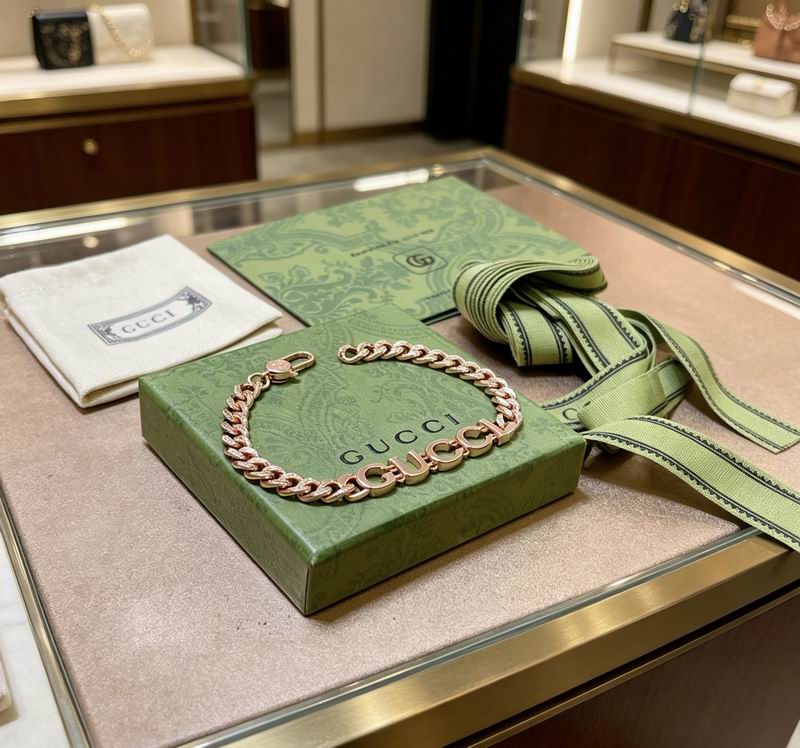 Gucci Bracelet 04yxs272 (8)