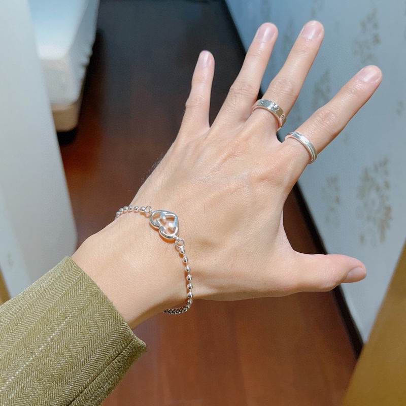 Gucci Bracelet 04yxs273 (3)