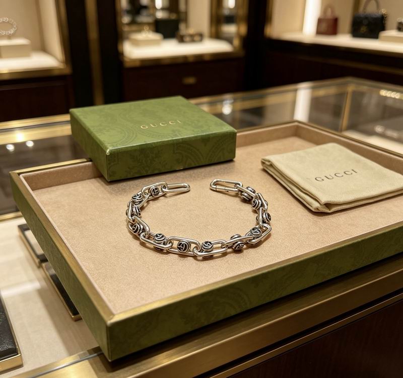 Gucci Bracelet 04yxs281 (7)