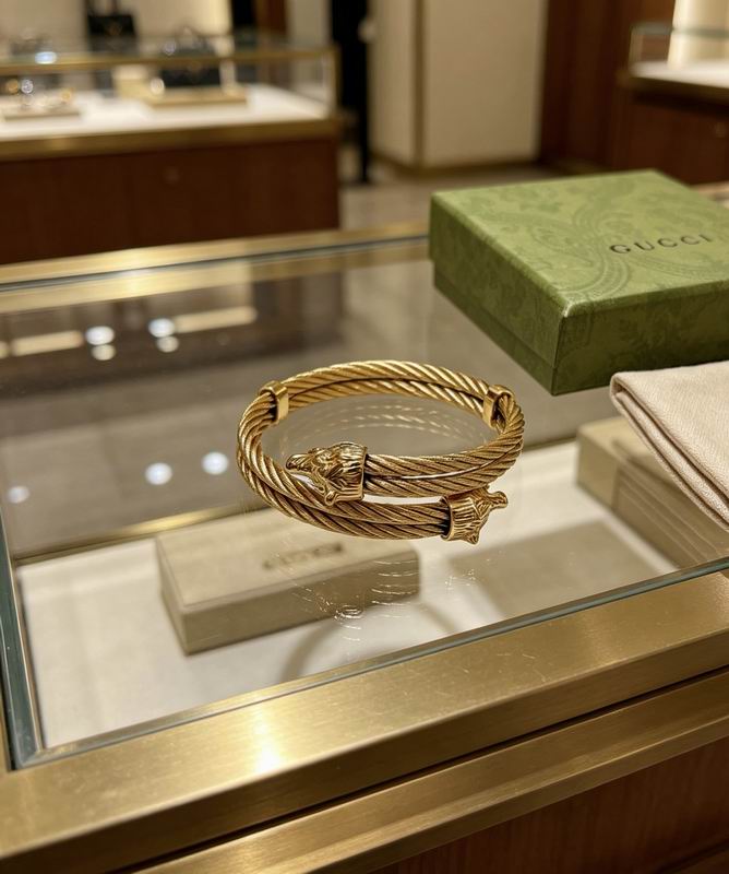Gucci Bracelet 04yxs300 (5)