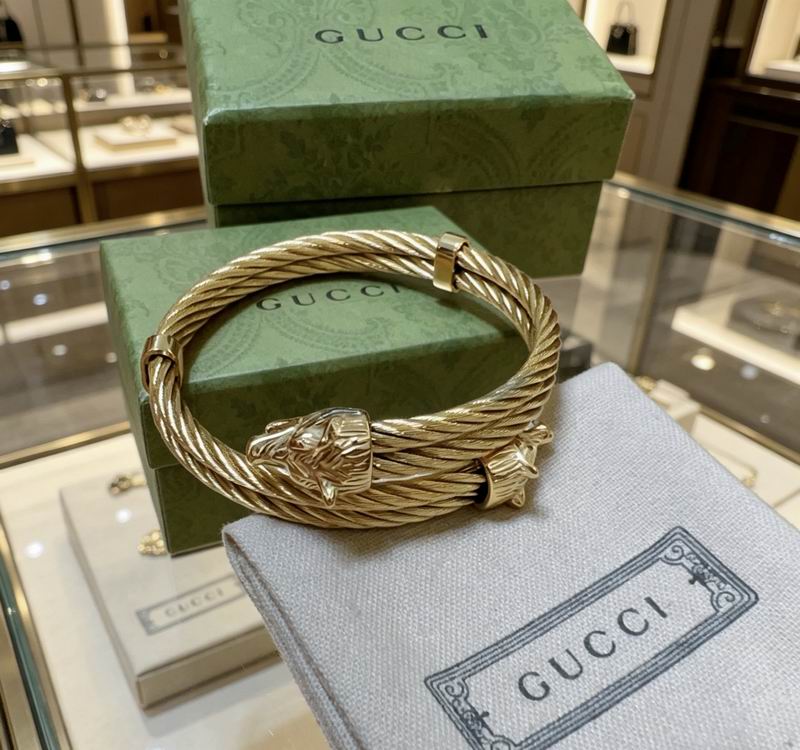 Gucci Bracelet 04yxs300 (7)