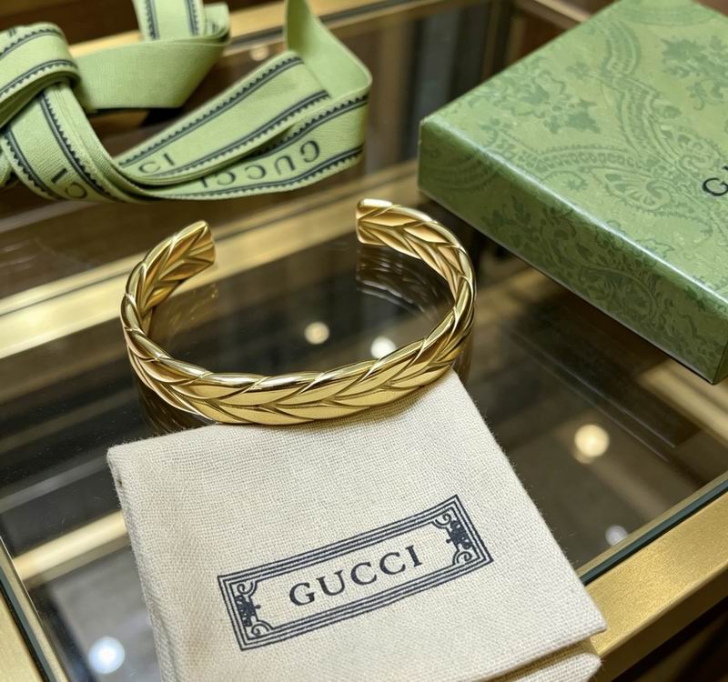 Gucci Bracelet 04yxs302 (2)