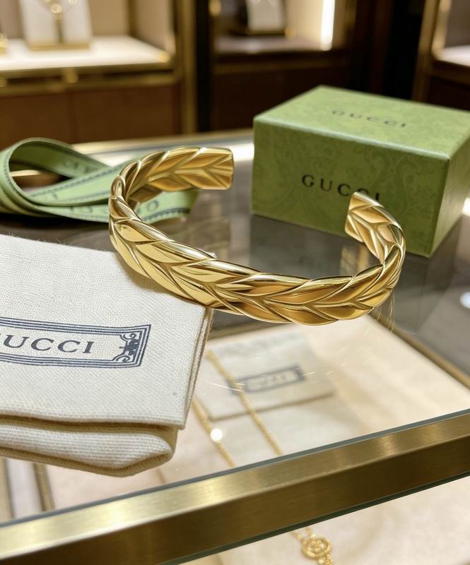 Gucci Bracelet 04yxs302 (9)