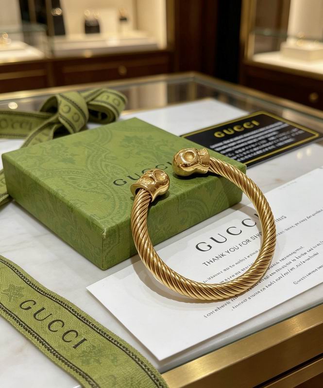 Gucci Bracelet 04yxs303 (7)