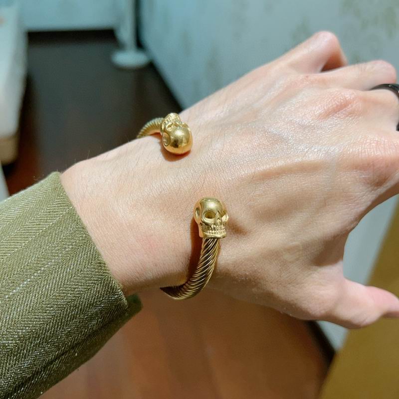 Gucci Bracelet 04yxs303 (9)