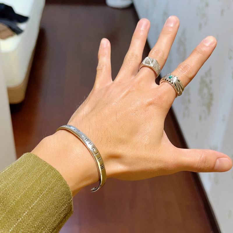 Gucci Bracelet 04yxs305 (6)