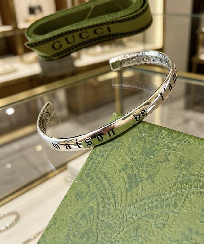 Gucci Bracelet 04yxs305 (8)