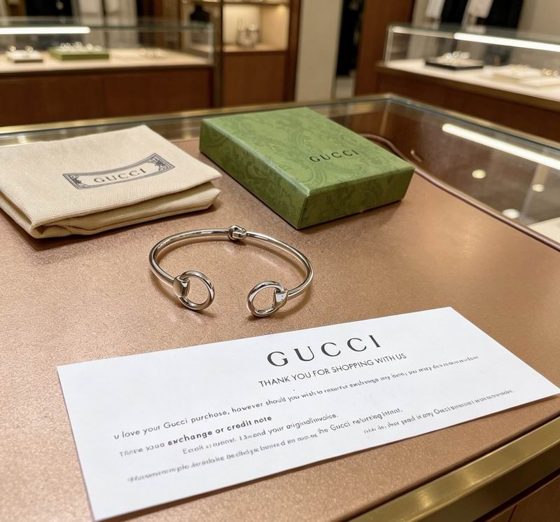 Gucci Bracelet 04yxs306 (4)